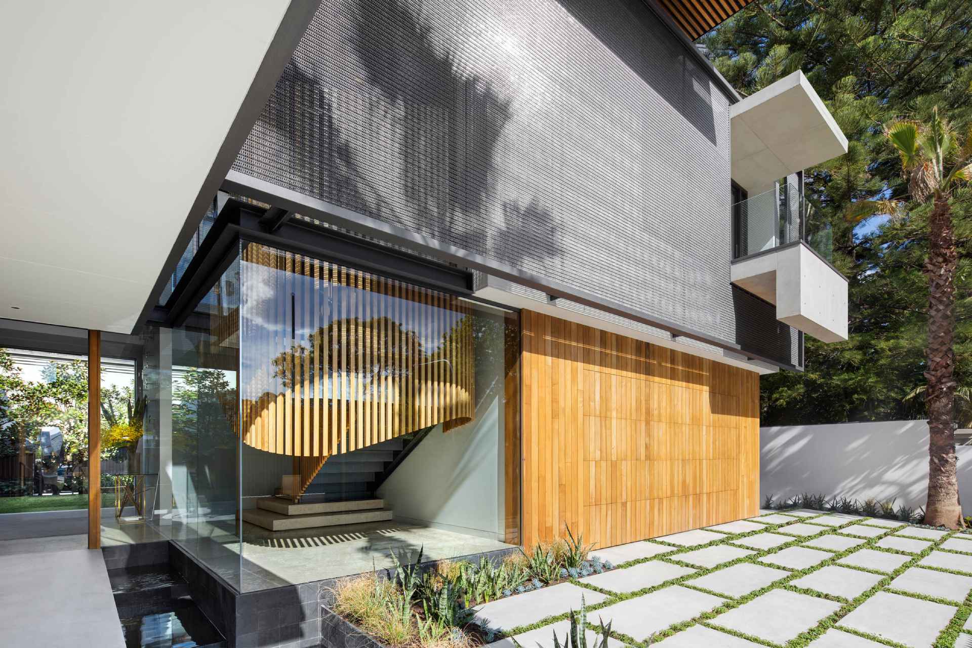 About Features Image 3